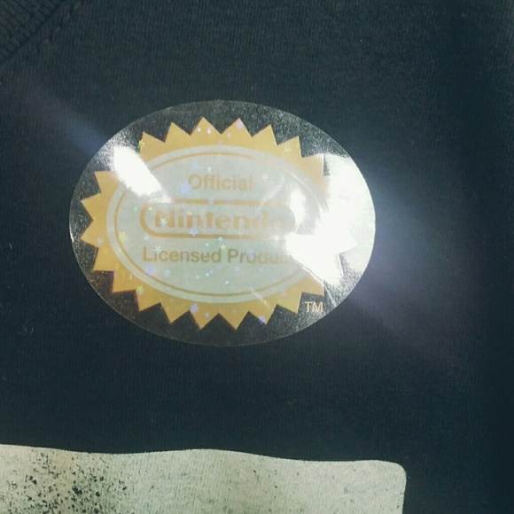 ❤Nintendo Game Controller Tshirt XL black NWT - Picture 8 of 8